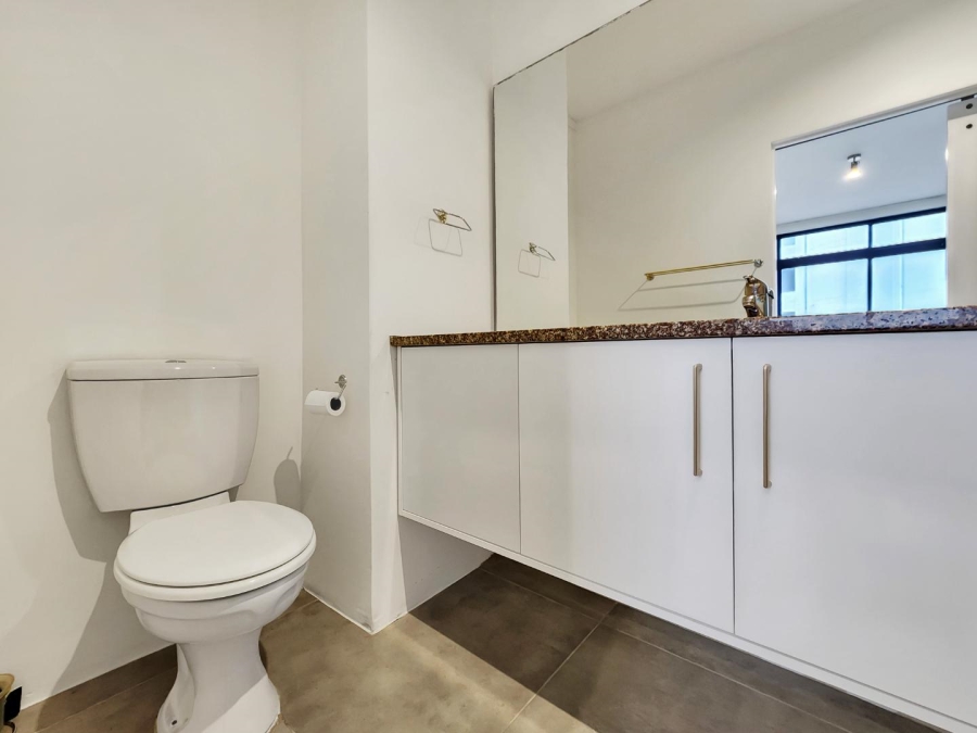 To Let 1 Bedroom Property for Rent in De Waterkant Western Cape